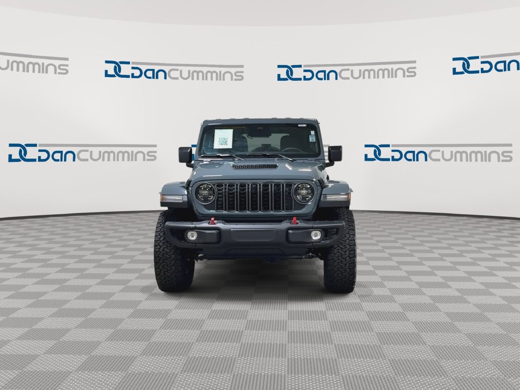 Used 2026 Jeep Wrangler Unlimited Rubicon AWD/4WD image 3
