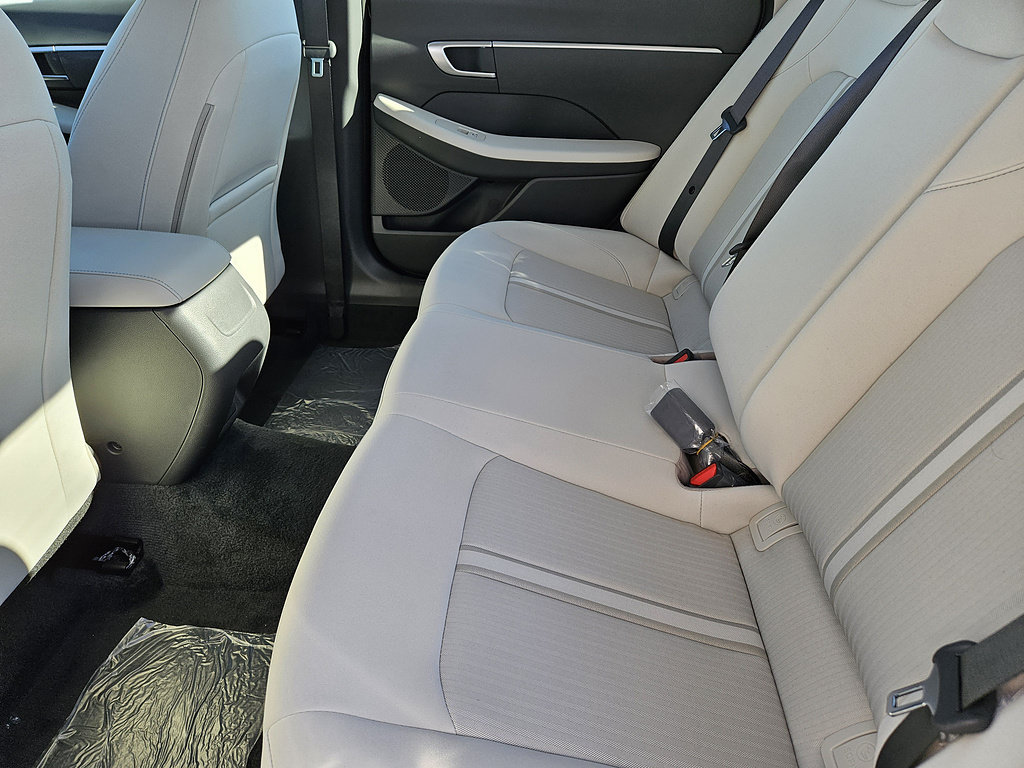 New 2026 Hyundai Sonata SE FWD image 29