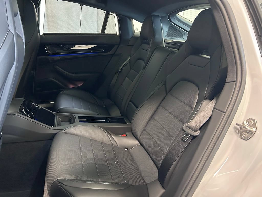 New 2026 Porsche Panamera 4 AWD/4WD image 28