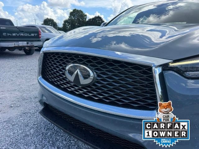 Used 2023 INFINITI QX50 Luxe FWD image 2