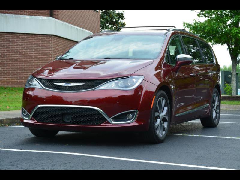 Used 2018 Chrysler Pacifica Limited w/ Tire & Wheel Group