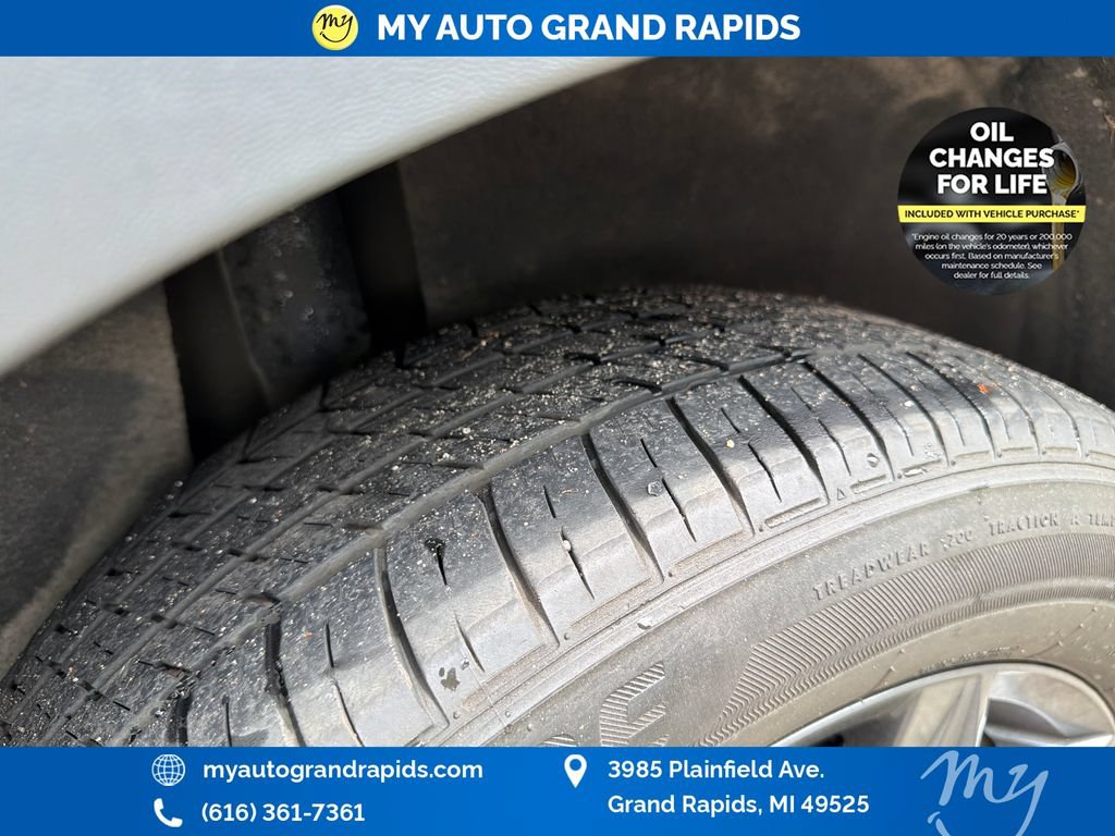 Used 2022 Volkswagen Tiguan SE AWD/4WD image 34