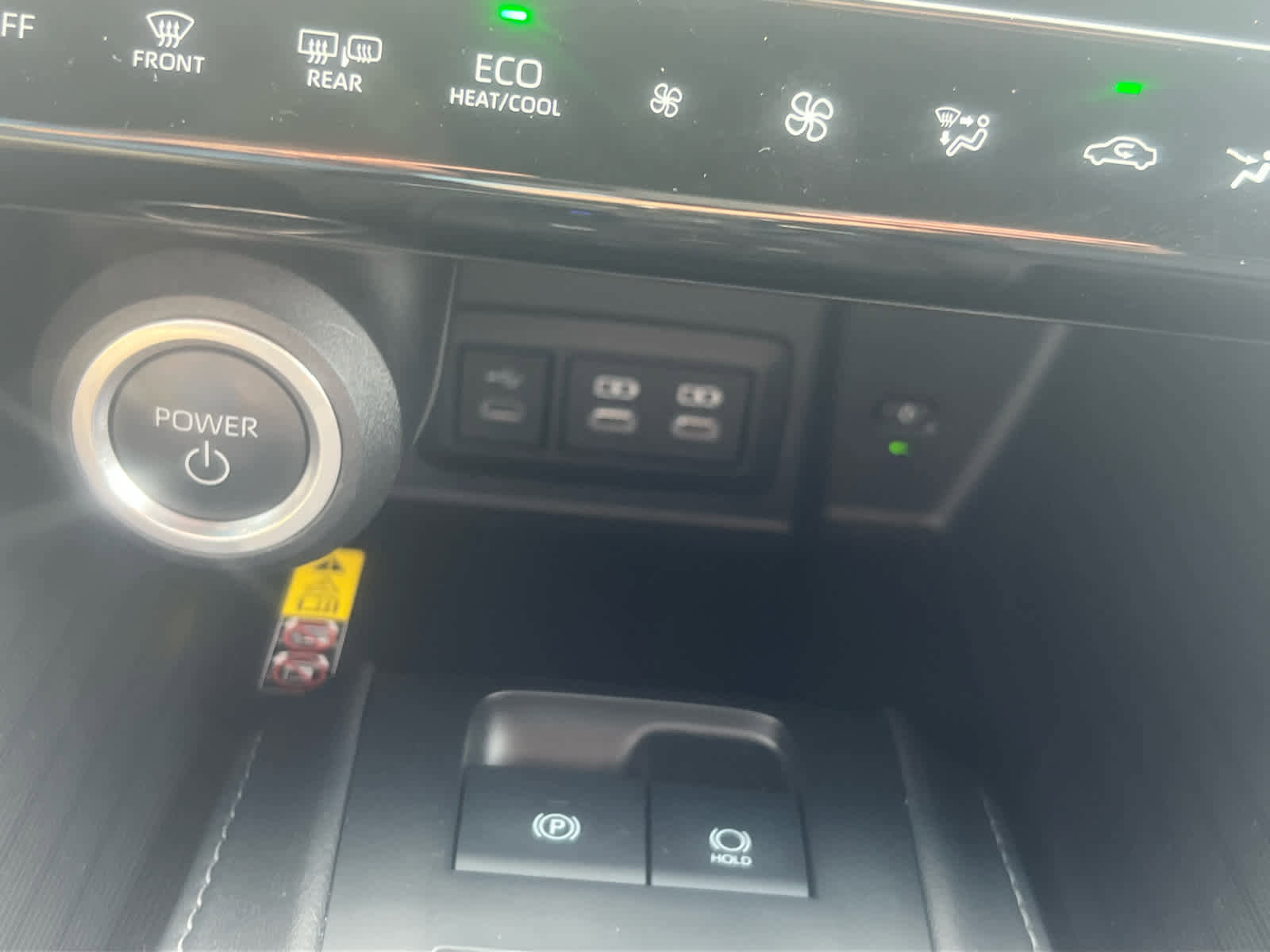 Certified 2024 Toyota Venza XLE AWD/4WD image 22