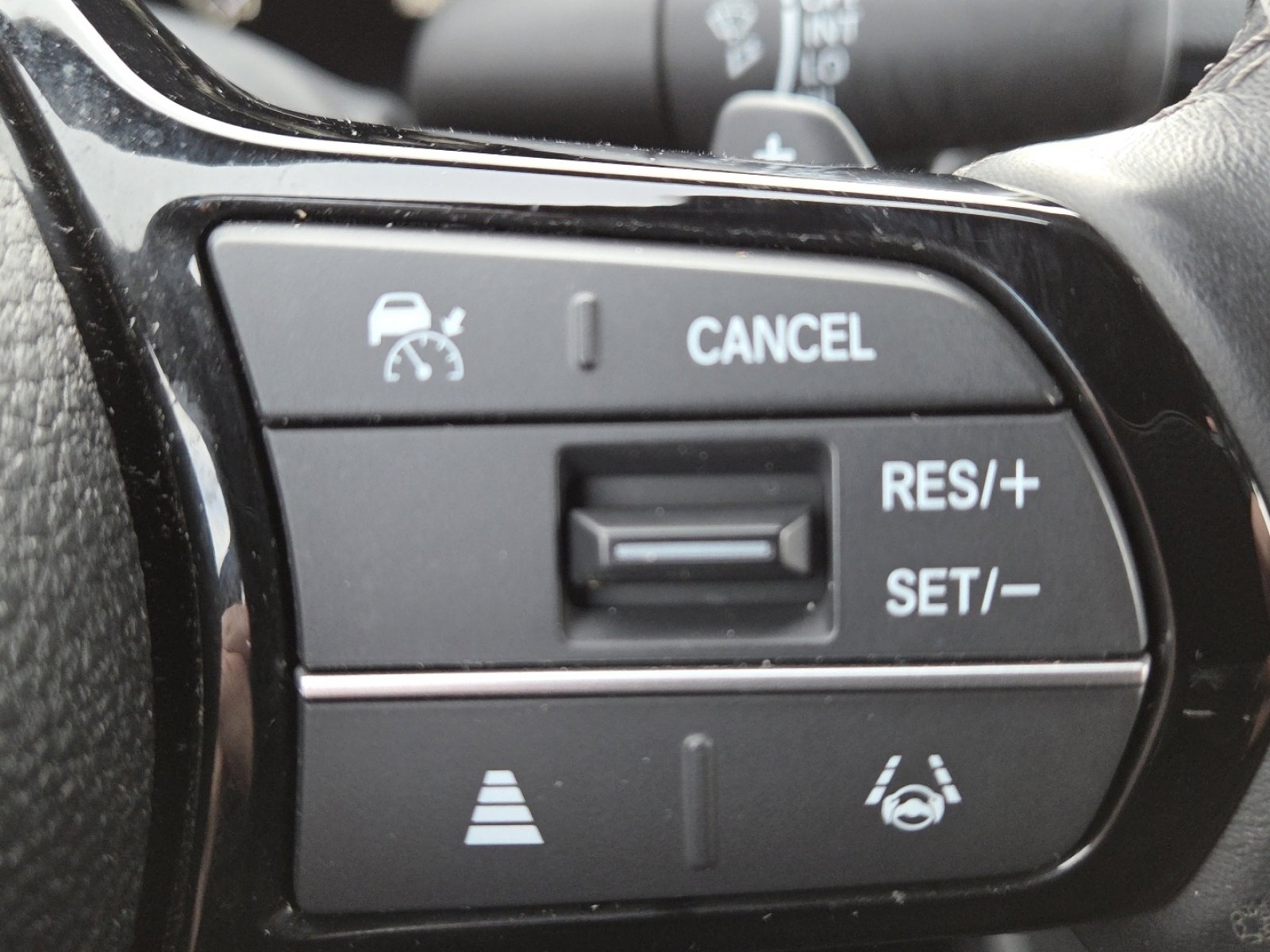 Used 2023 Honda Civic Sport image 6