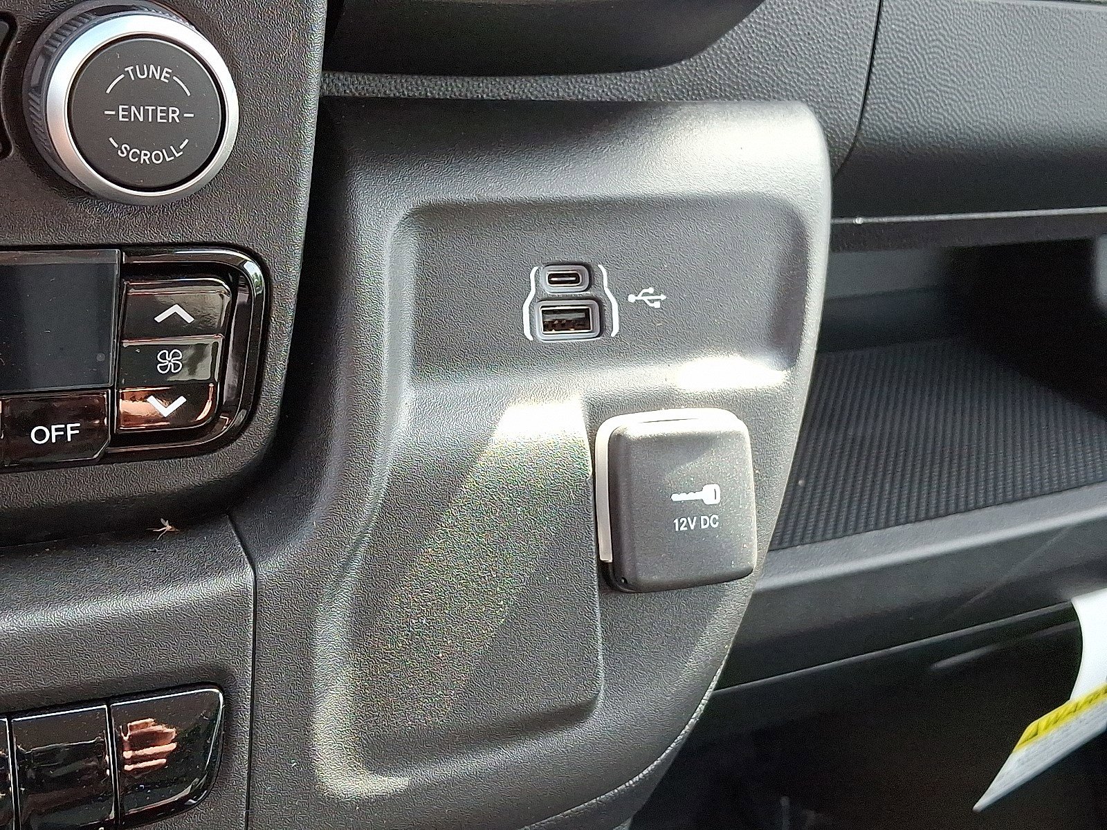 New 2026 RAM ProMaster 2500 image 13