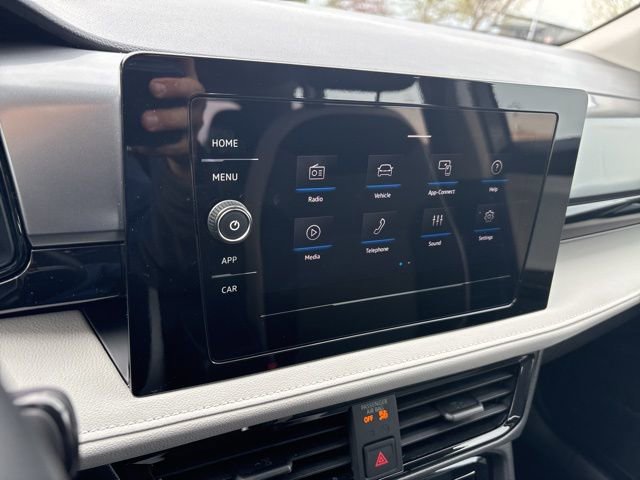 Certified 2025 Volkswagen Taos S AWD/4WD image 20