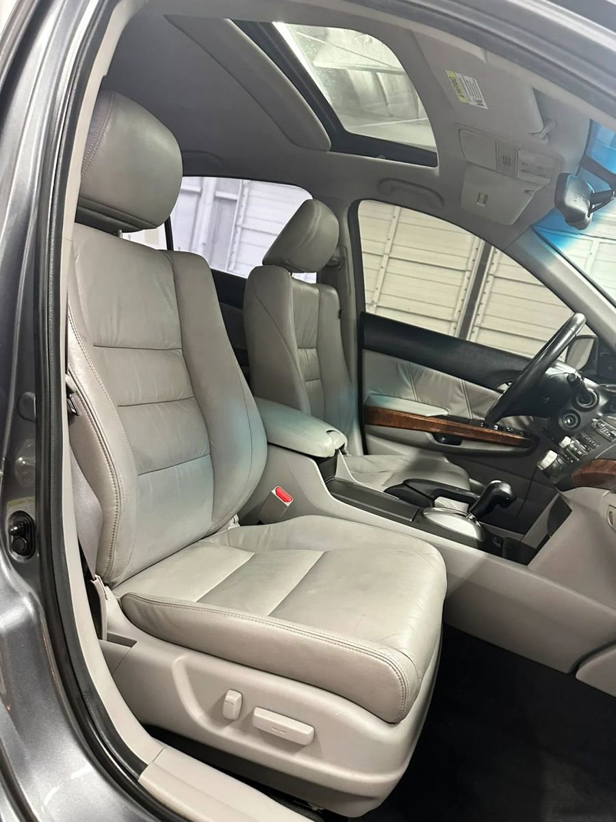 Used 2012 Honda Accord EX-L image 29