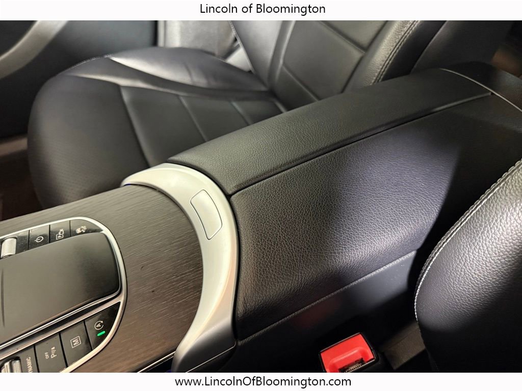 Used 2022 Mercedes-Benz GLC 300 GLC 300 image 32