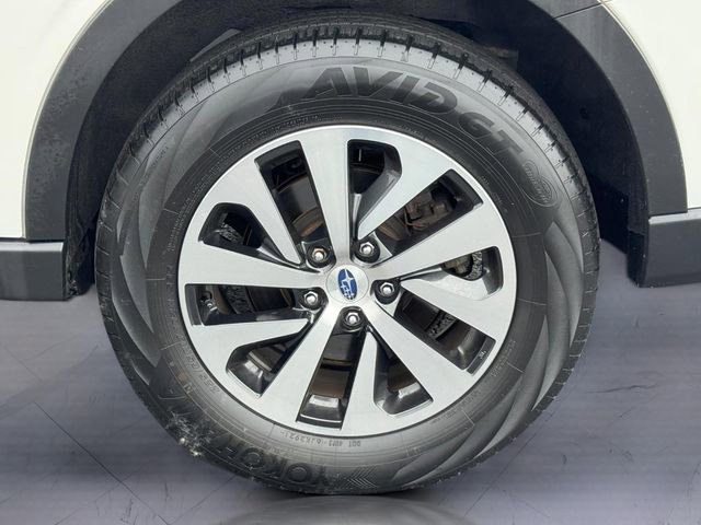 Used 2022 Subaru Outback Premium AWD/4WD image 9