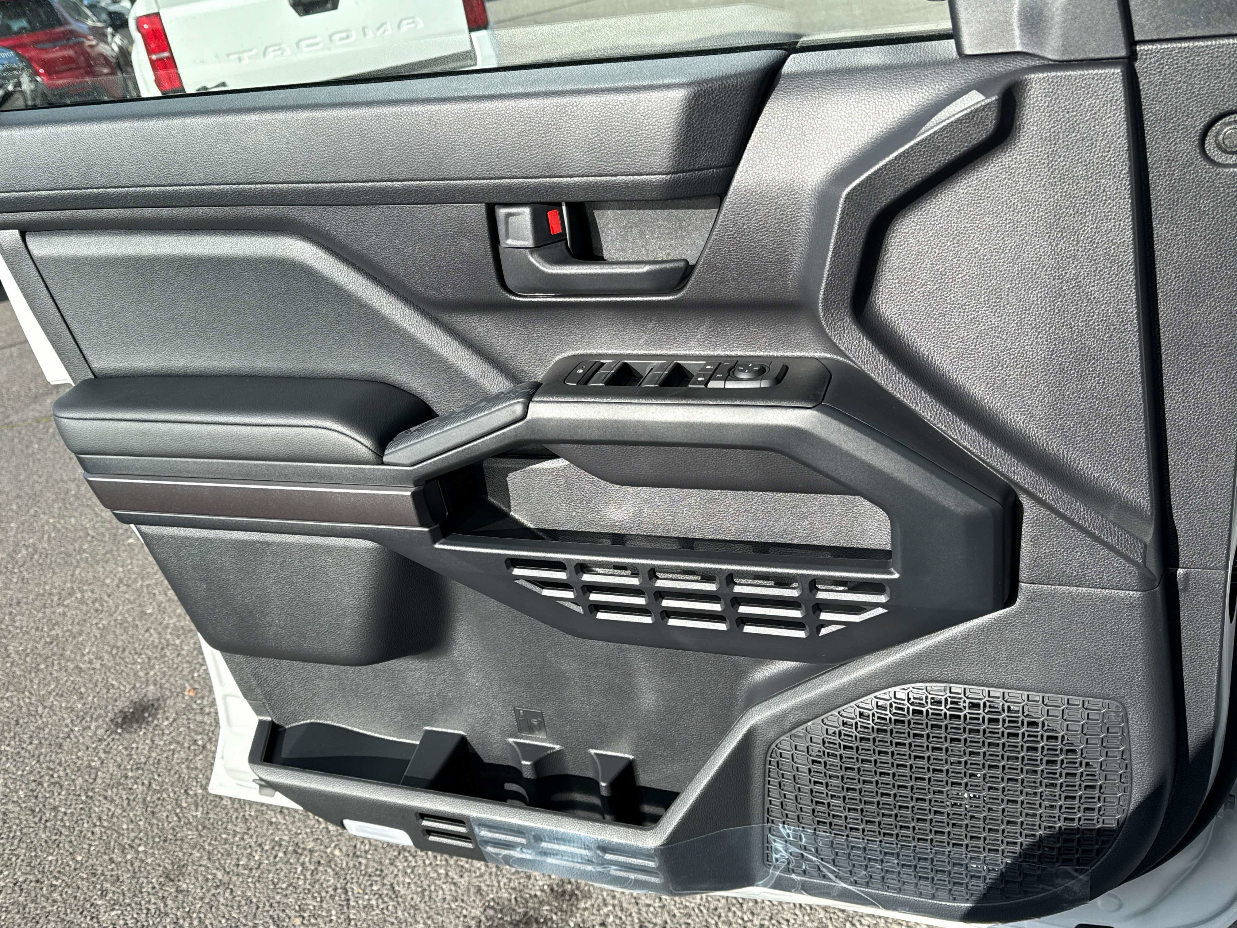 New 2026 Toyota 4Runner SR5 image 9