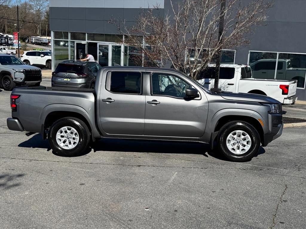 Certified 2024 Nissan Frontier SV w/ Technology Package image 2