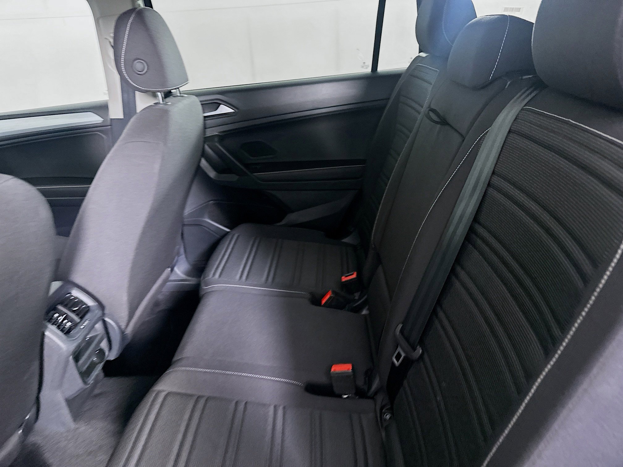 Used 2024 Volkswagen Tiguan S image 26