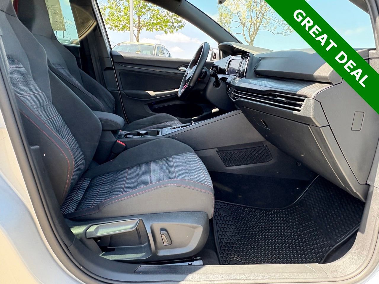 Used 2022 Volkswagen GTI S image 34