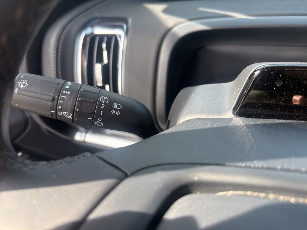 Used 2025 Ford Expedition Max Platinum w/ Stealth Appearance Package image 19