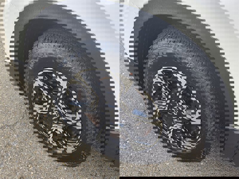 Used 2018 Honda CR-V Touring image 7