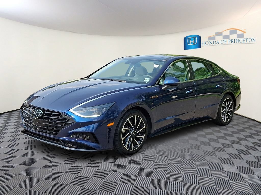 Used 2021 Hyundai Sonata Limited FWD image 3