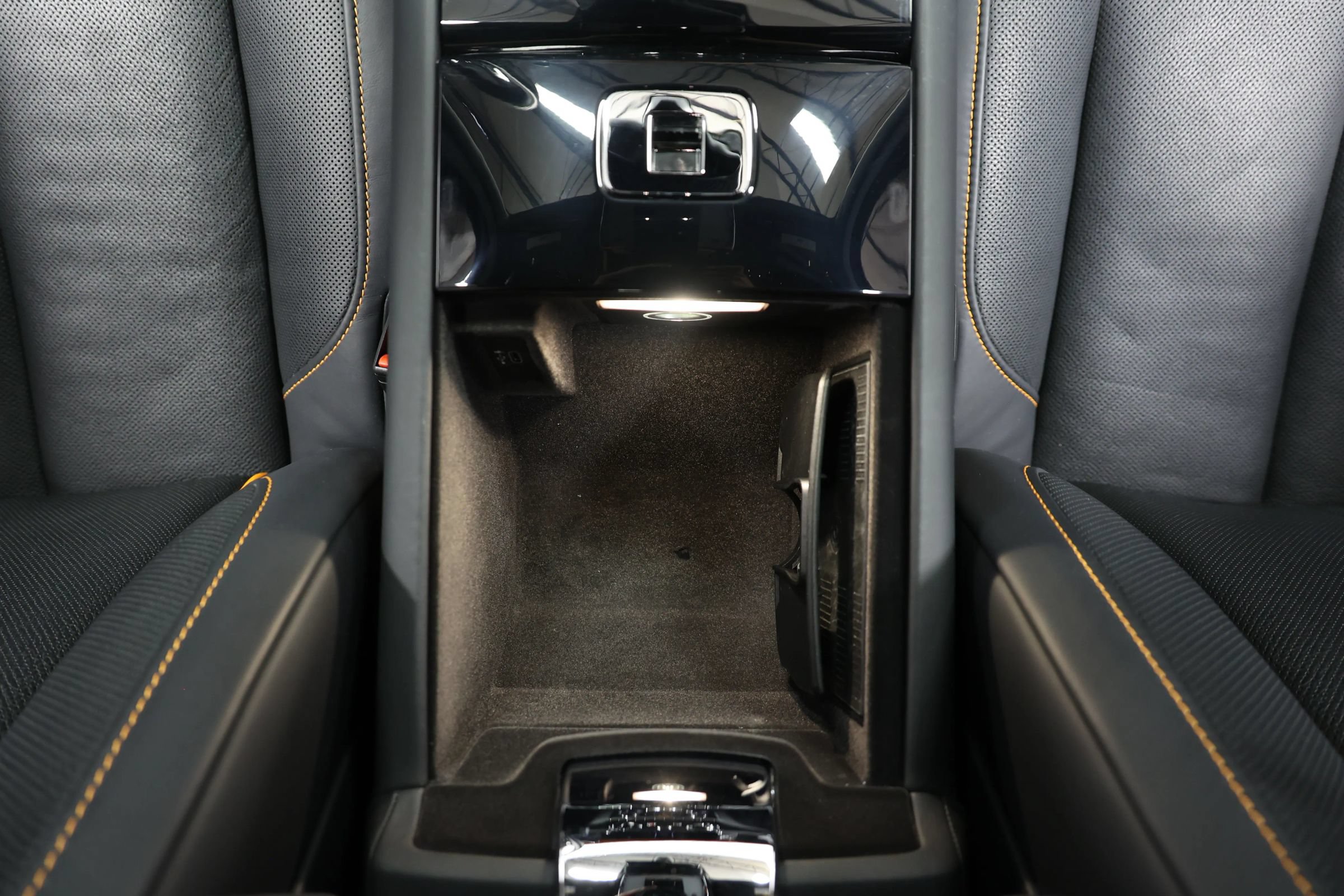 Used 2021 Rolls-Royce Ghost AWD/4WD image 59