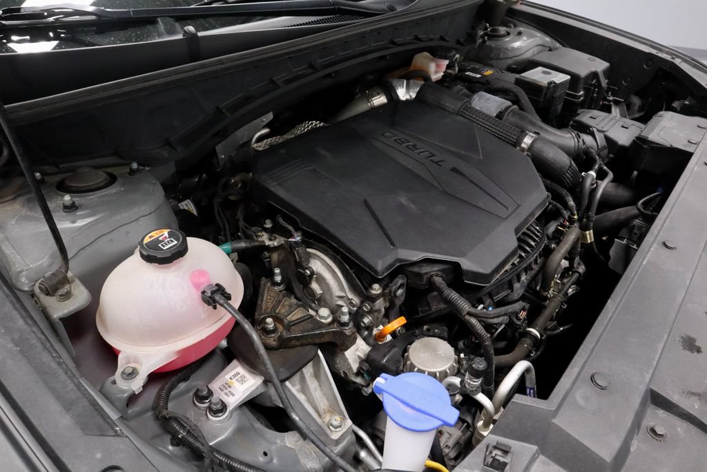 Certified 2022 Hyundai Santa Cruz Limited AWD/4WD image 19