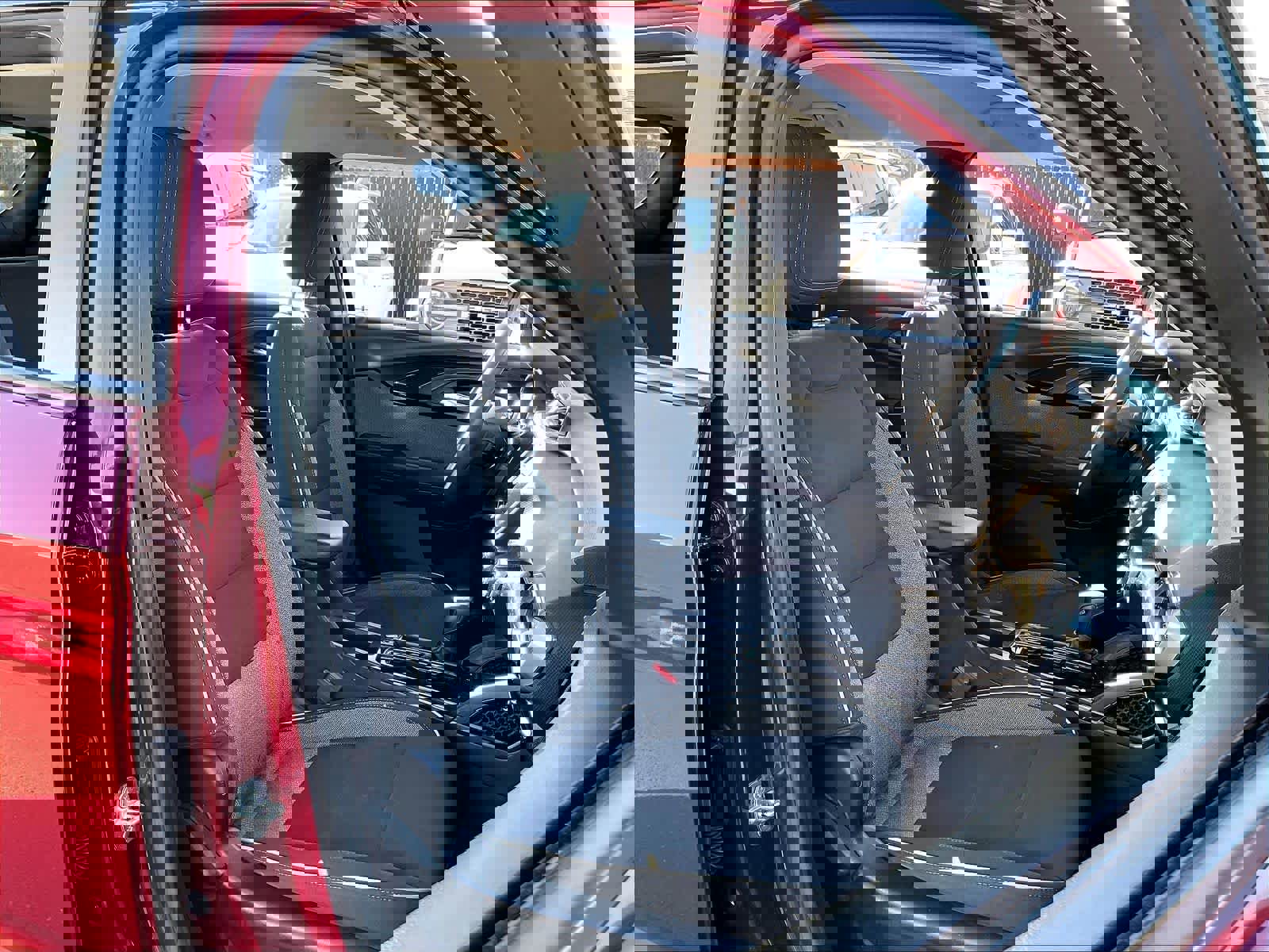 Used 2023 Chevrolet TrailBlazer LT w/ Convenience Package image 9