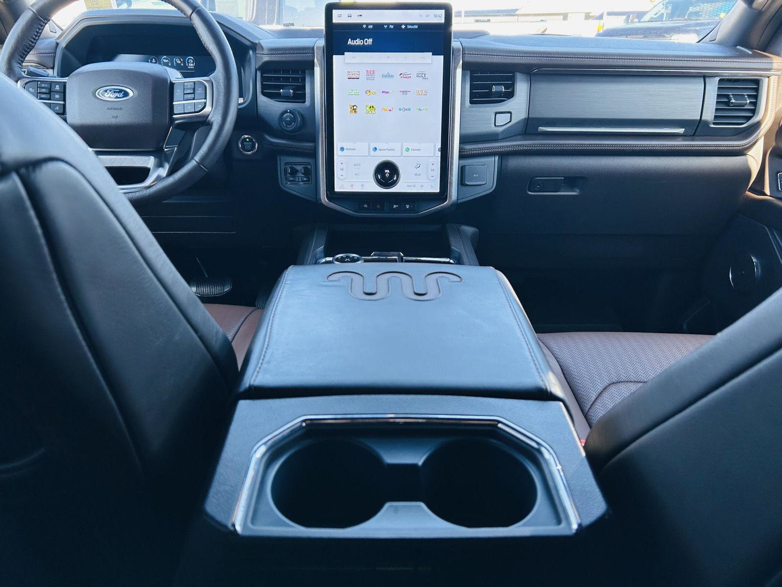 Used 2024 Ford Expedition Max King Ranch image 29