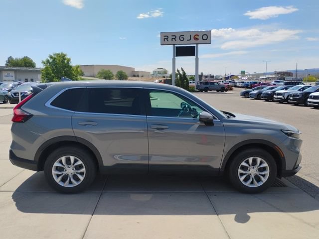 Used 2025 Honda CR-V LX image 4