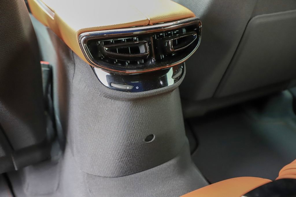 Certified 2025 Ferrari Purosangue image 42