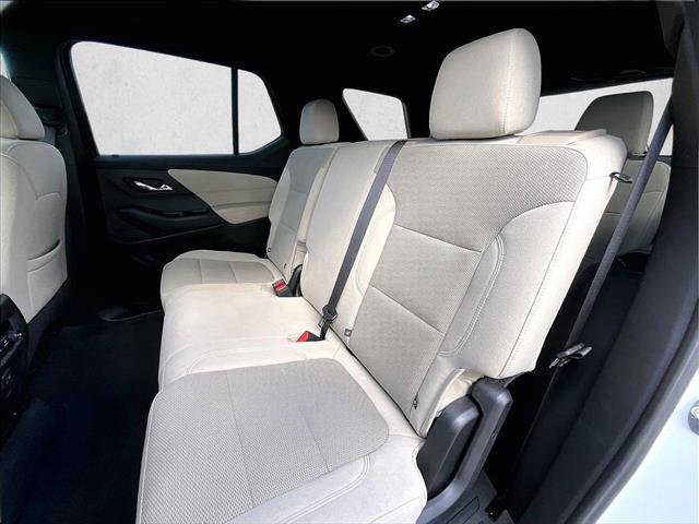 Used 2023 Chevrolet Traverse LS w/ Midnight/Sport Edition image 28