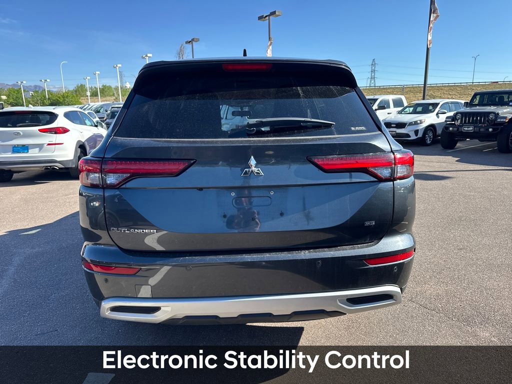 Used 2024 Mitsubishi Outlander SE AWD/4WD image 11