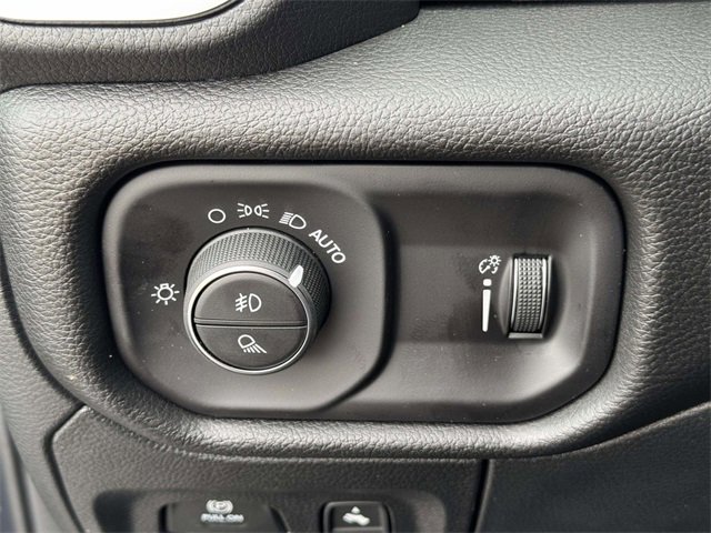 New 2025 RAM 1500 Big Horn image 9