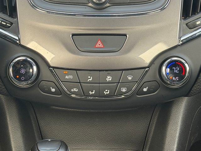 Used 2019 Chevrolet Cruze LT w/ Convenience Package image 24