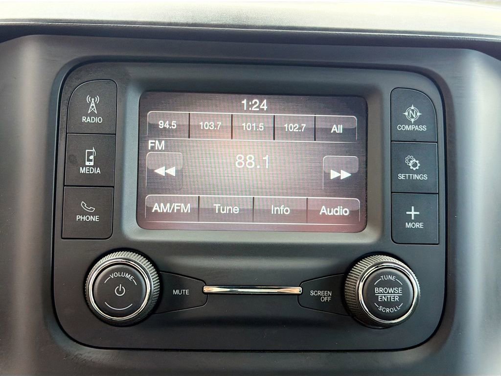 Used 2021 RAM 2500 Big Horn image 30