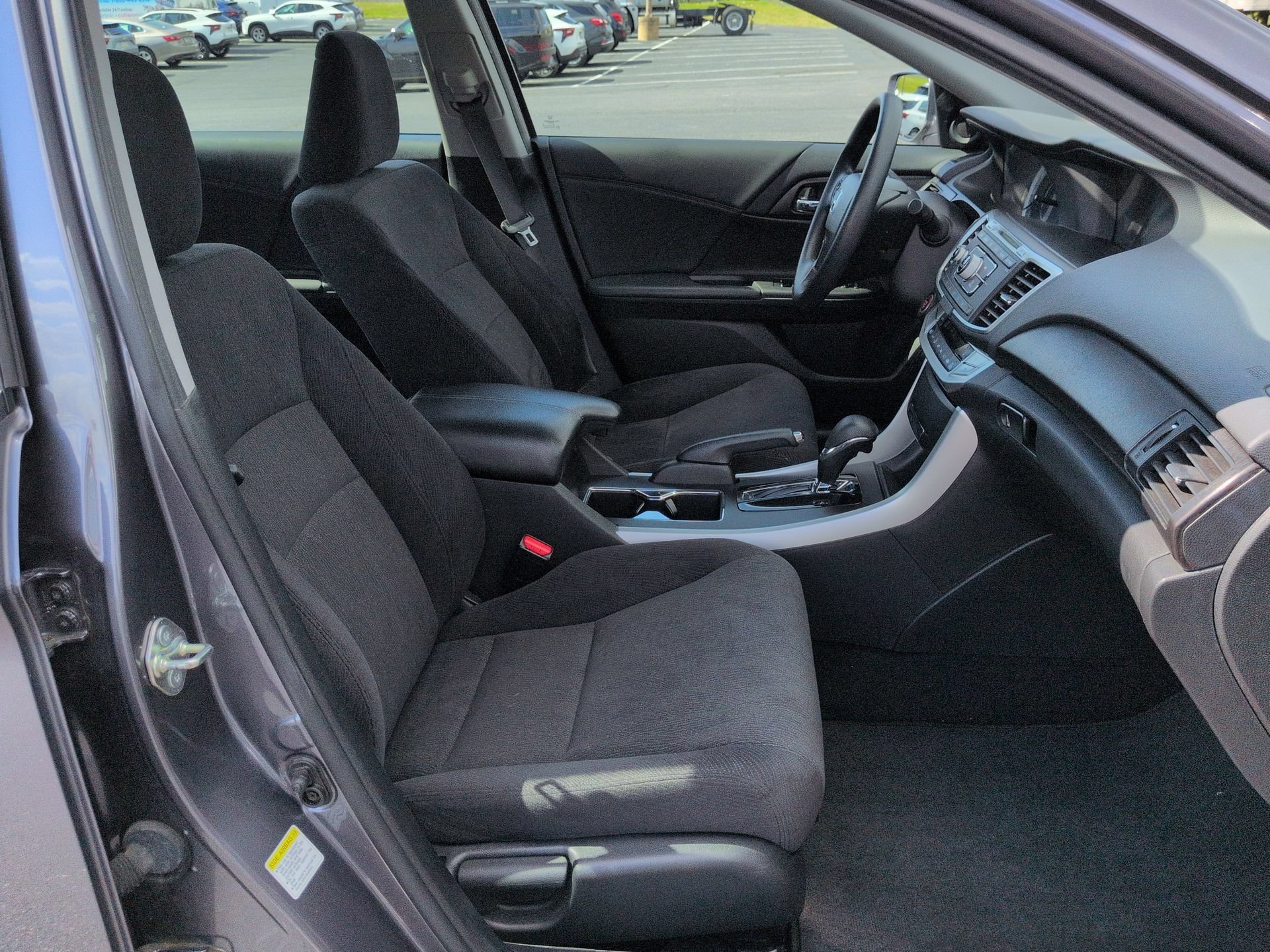 Used 2015 Honda Accord EX image 28