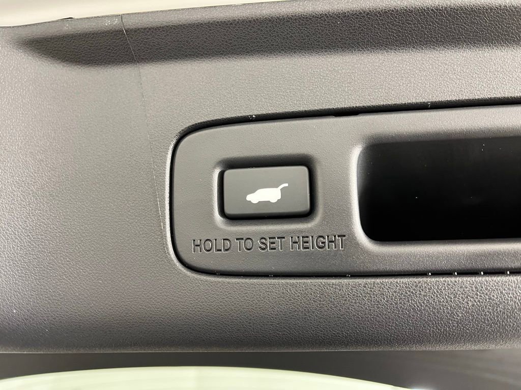 Certified 2025 Acura ADX A-Spec image 11