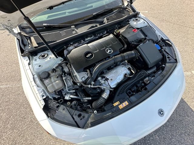 Used 2020 Mercedes-Benz CLA 250 image 32
