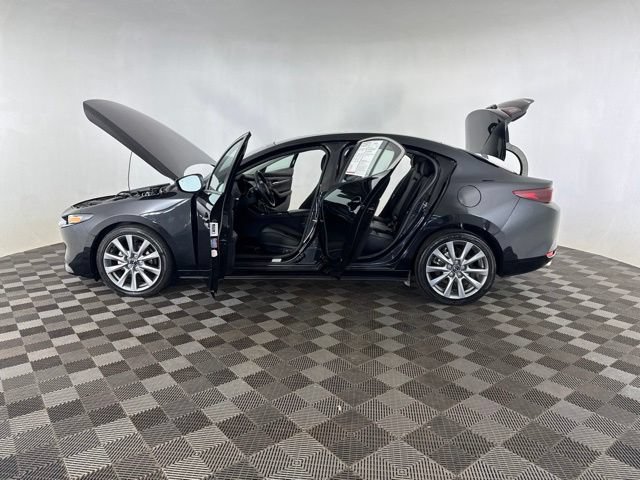 Used 2025 MAZDA MAZDA3 s FWD image 9