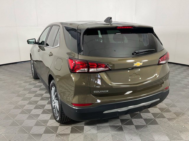 Used 2024 Chevrolet Equinox LT FWD image 4