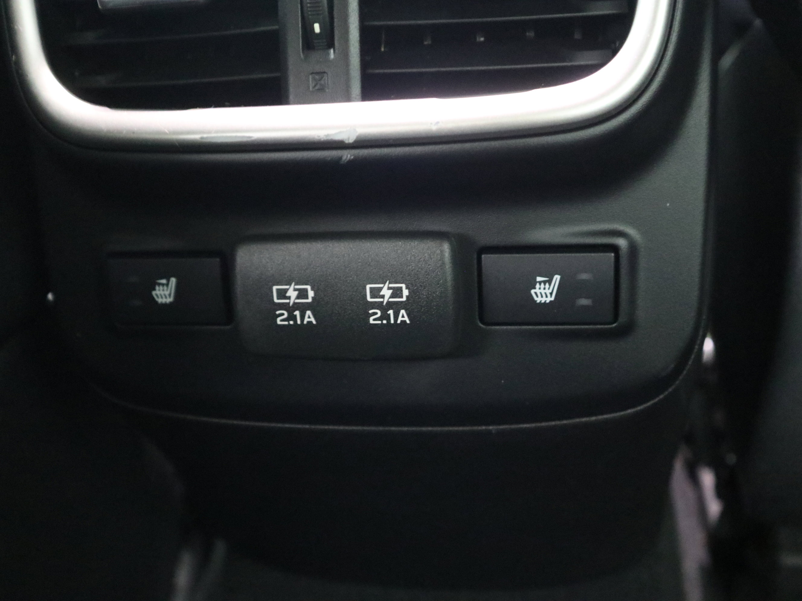 Used 2020 Subaru Outback Onyx Edition XT image 17