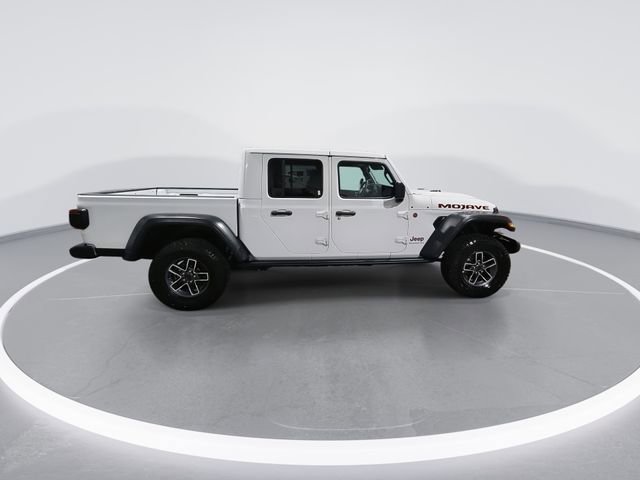 Used 2025 Jeep Gladiator Mojave image 9