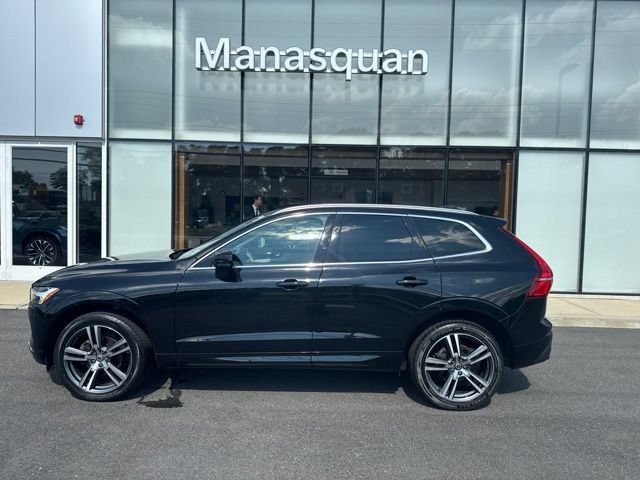 Used 2021 Volvo XC60 T5 Momentum w/ Climate Package AWD/4WD image 2