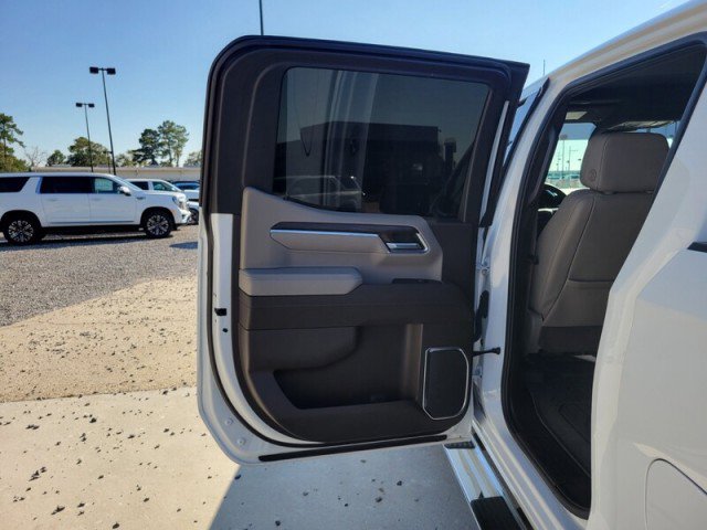 Used 2024 GMC Sierra 1500 SLT w/ SLT Premium Package image 28