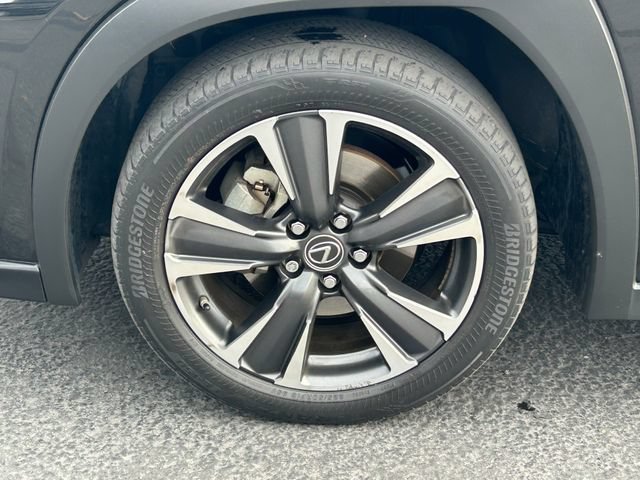 Used 2019 Lexus UX 200 w/ Accessory Package 2 FWD image 12