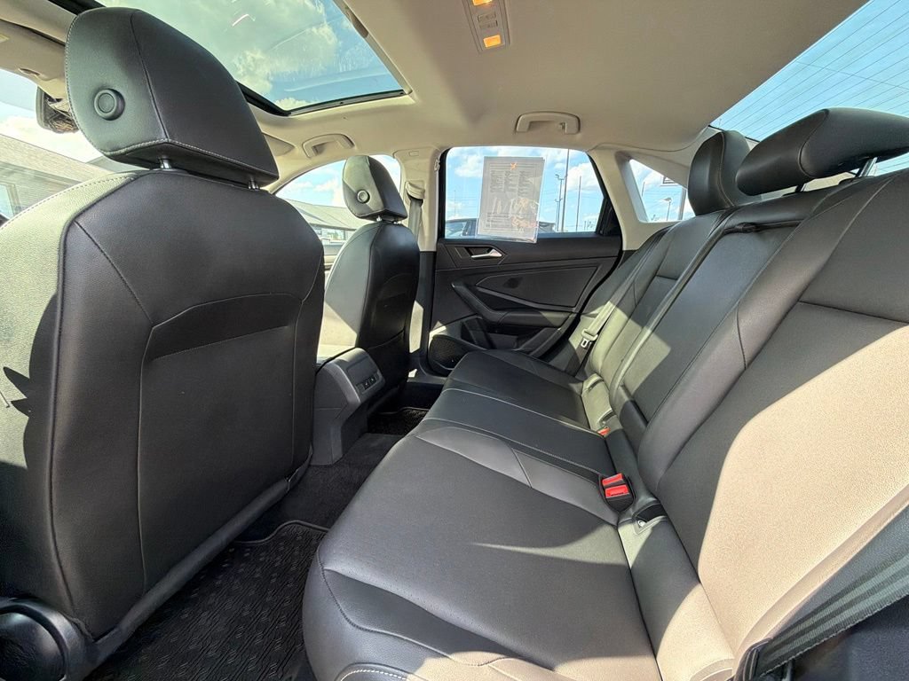 Used 2020 Volkswagen Jetta SEL FWD image 18