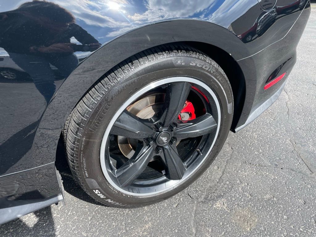 Used 2019 Ford Mustang Bullitt w/ Bullitt Electronics Package RWD image 3