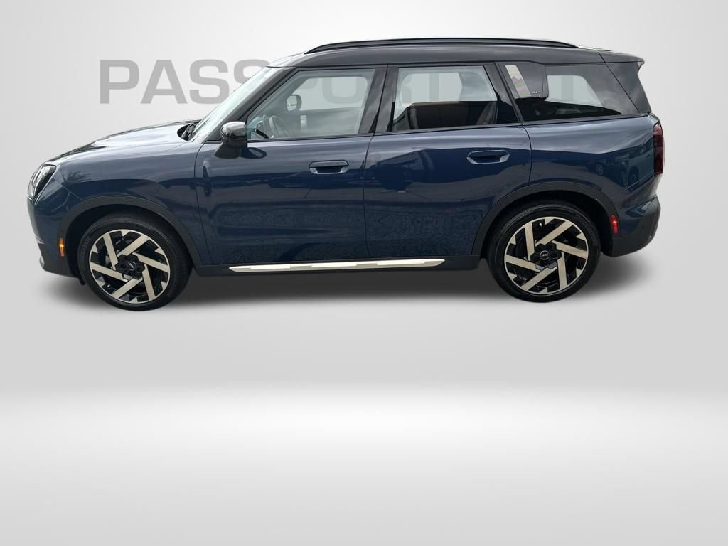 Used 2025 MINI Cooper Countryman SE AWD/4WD image 3
