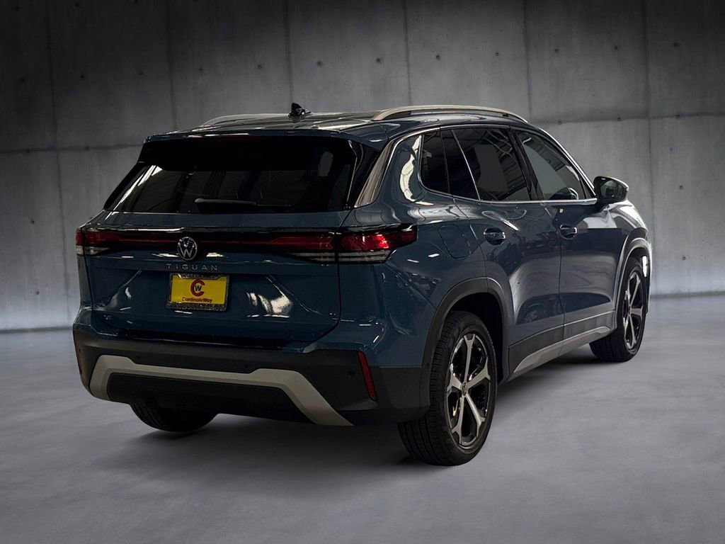 New 2026 Volkswagen Tiguan SE AWD/4WD image 5