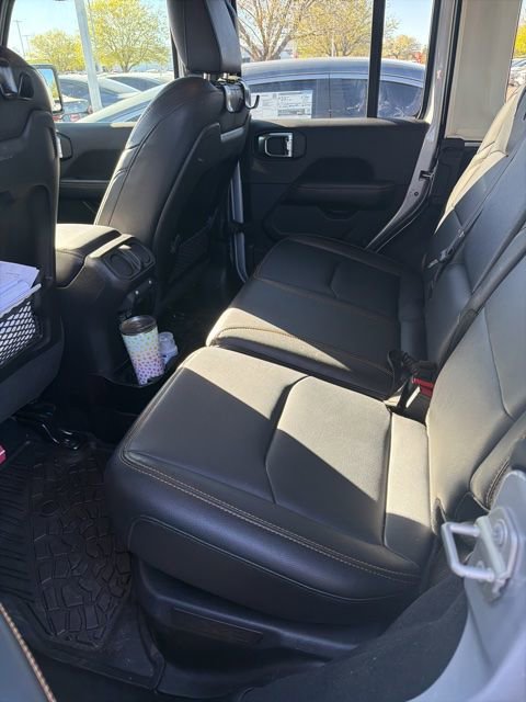 Used 2024 Jeep Wrangler Sahara 4xe image 4