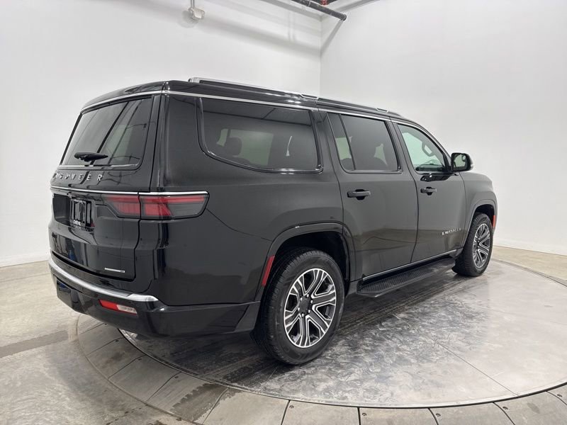 Used 2024 Jeep Wagoneer Series II image 7