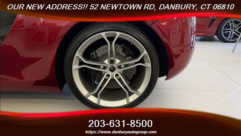 Used 2012 McLaren MP4-12C Coupe RWD image 16
