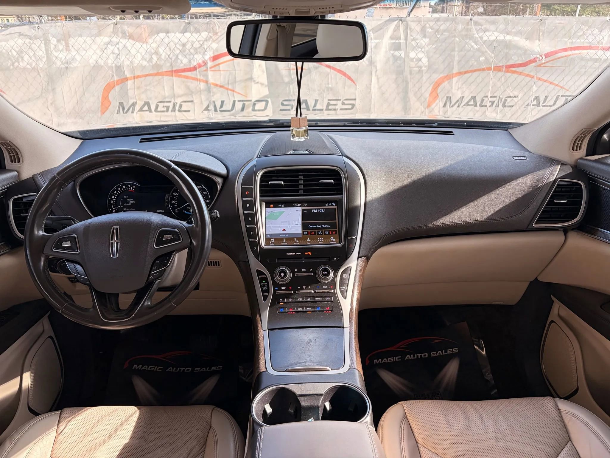 Used 2017 Lincoln MKX Reserve w/ Lincoln MKX Climate Package image 78