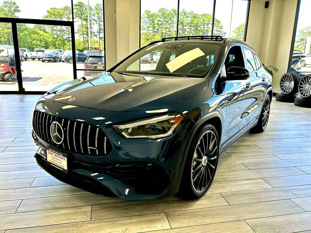 Used 2021 Mercedes-Benz GLA 35 AMG 4MATIC w/ Driver Assistance Package image 3